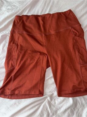 Zenana Outfitters Rust-Tone High Waist Bike Shorts with Pockets